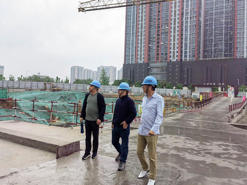 宏嘉公司工程部開展“五一”節(jié)前各項(xiàng)目安全生產(chǎn)工作檢查