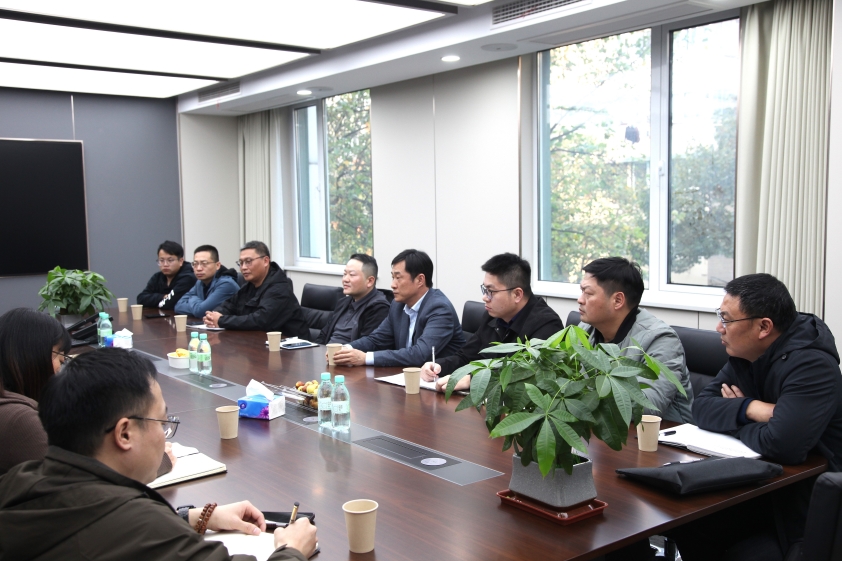 立足質(zhì)量，共謀發(fā)展！ ——海螺水泥江蘇區(qū)域品質(zhì)專業(yè)組與我院質(zhì)檢中心開展深度交流